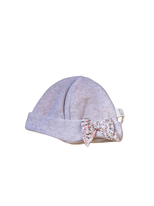 Cappellino tortora fiocchetto floreale BABY GI