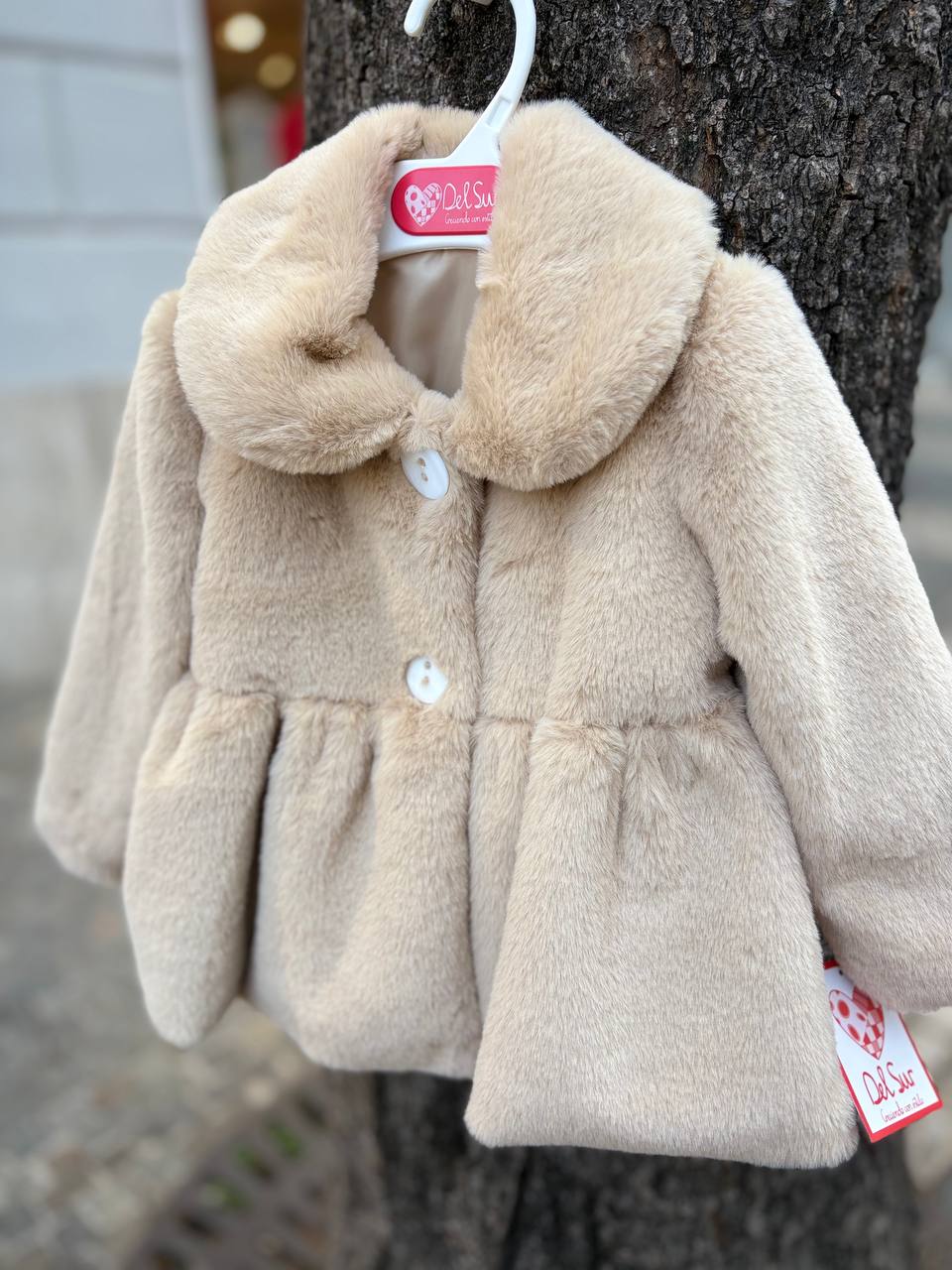 Cappotto ECO-PELLICCIA BEIGE DEL SUR