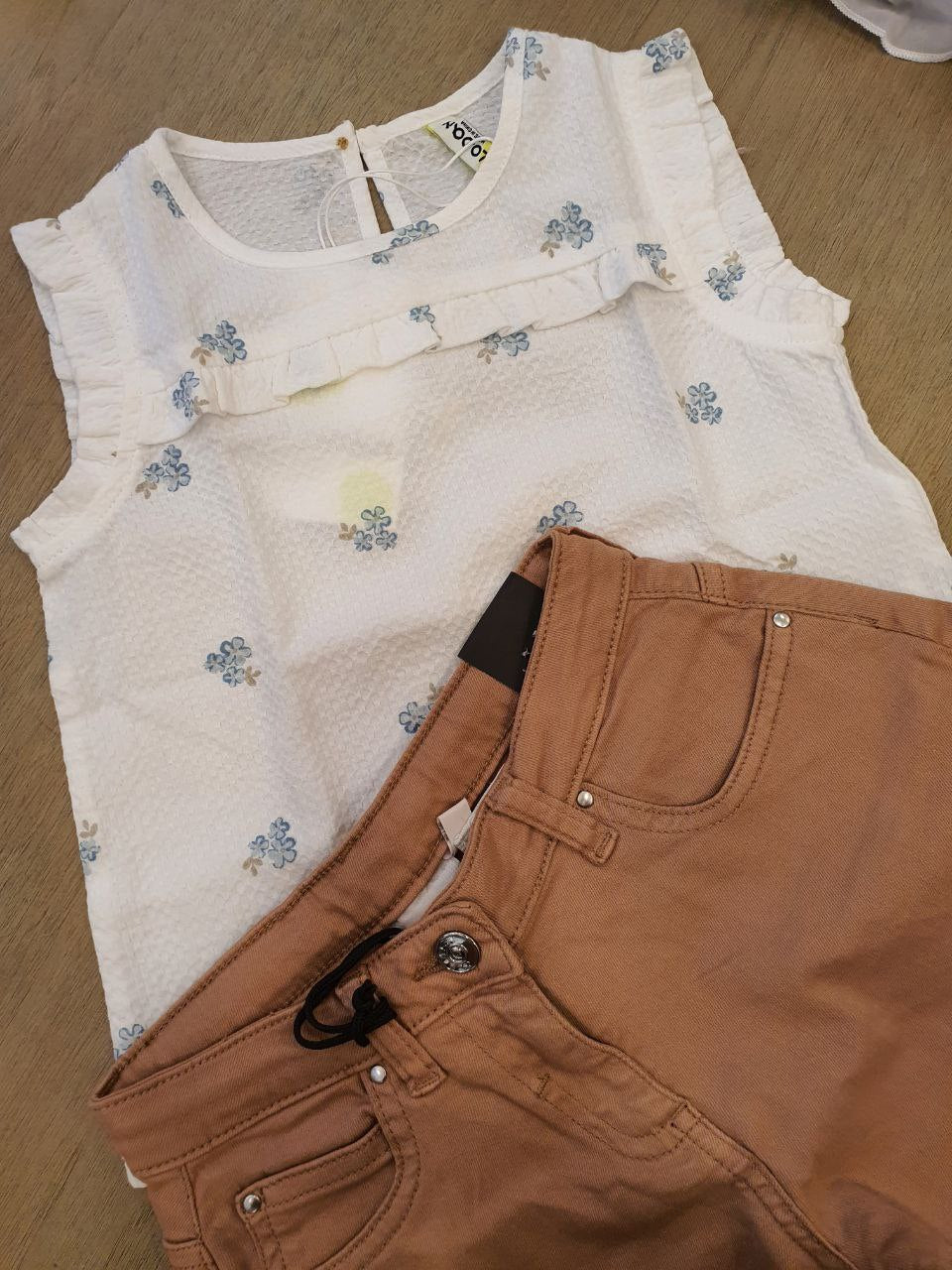 Completo CANOTTA E SHORTS DI JEANS MARRONE
