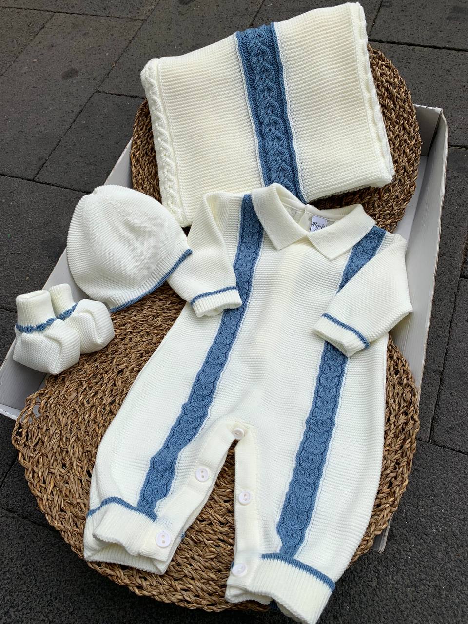 Coordinato nascita TRECCIA PANNA/AVION PAPPA& LATTE