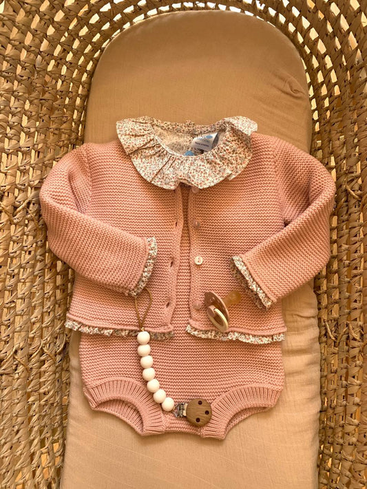 Salopette e Cardigan Sardon