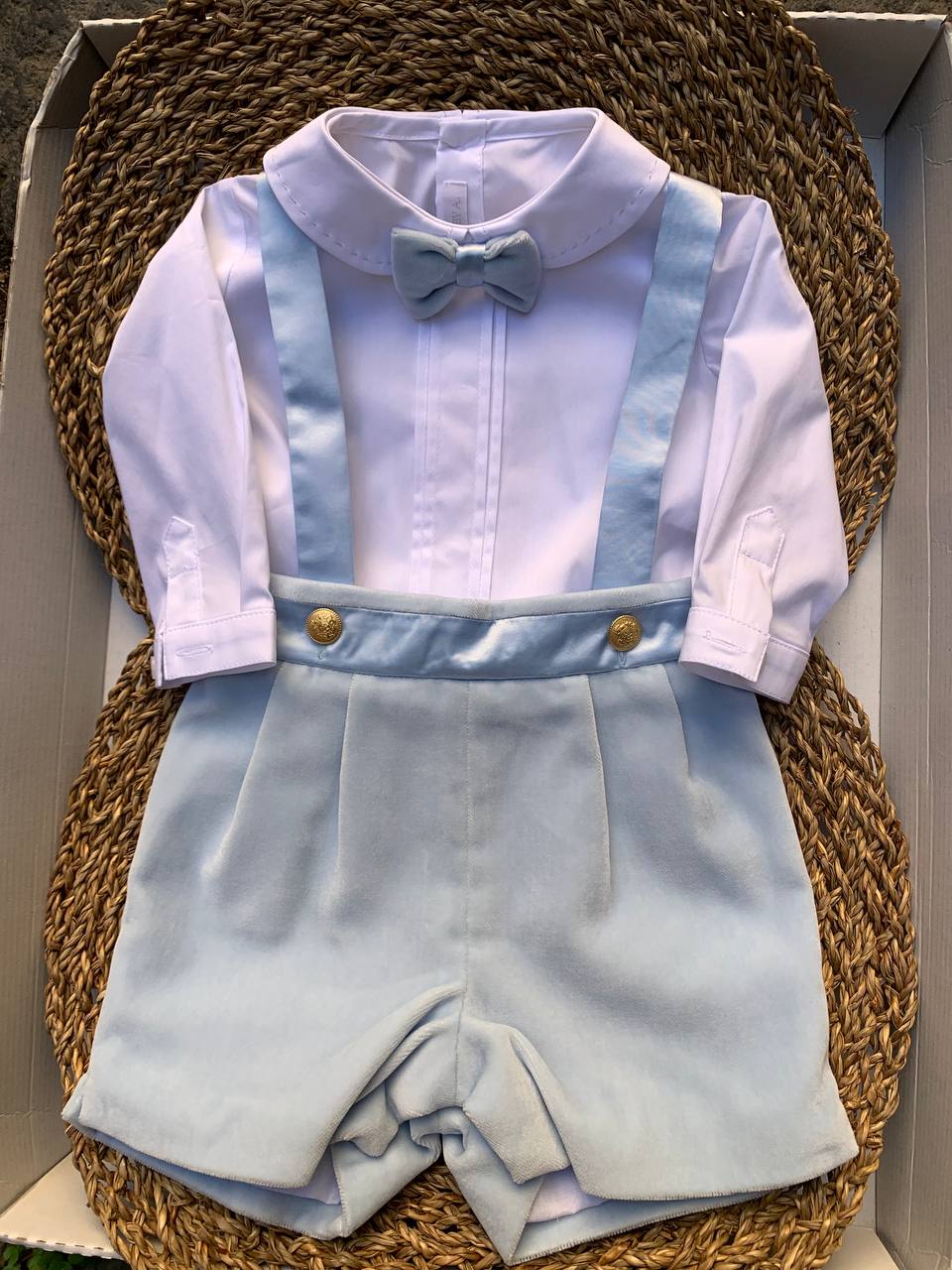 COORDINATO LATTE E CIELO BABY A.