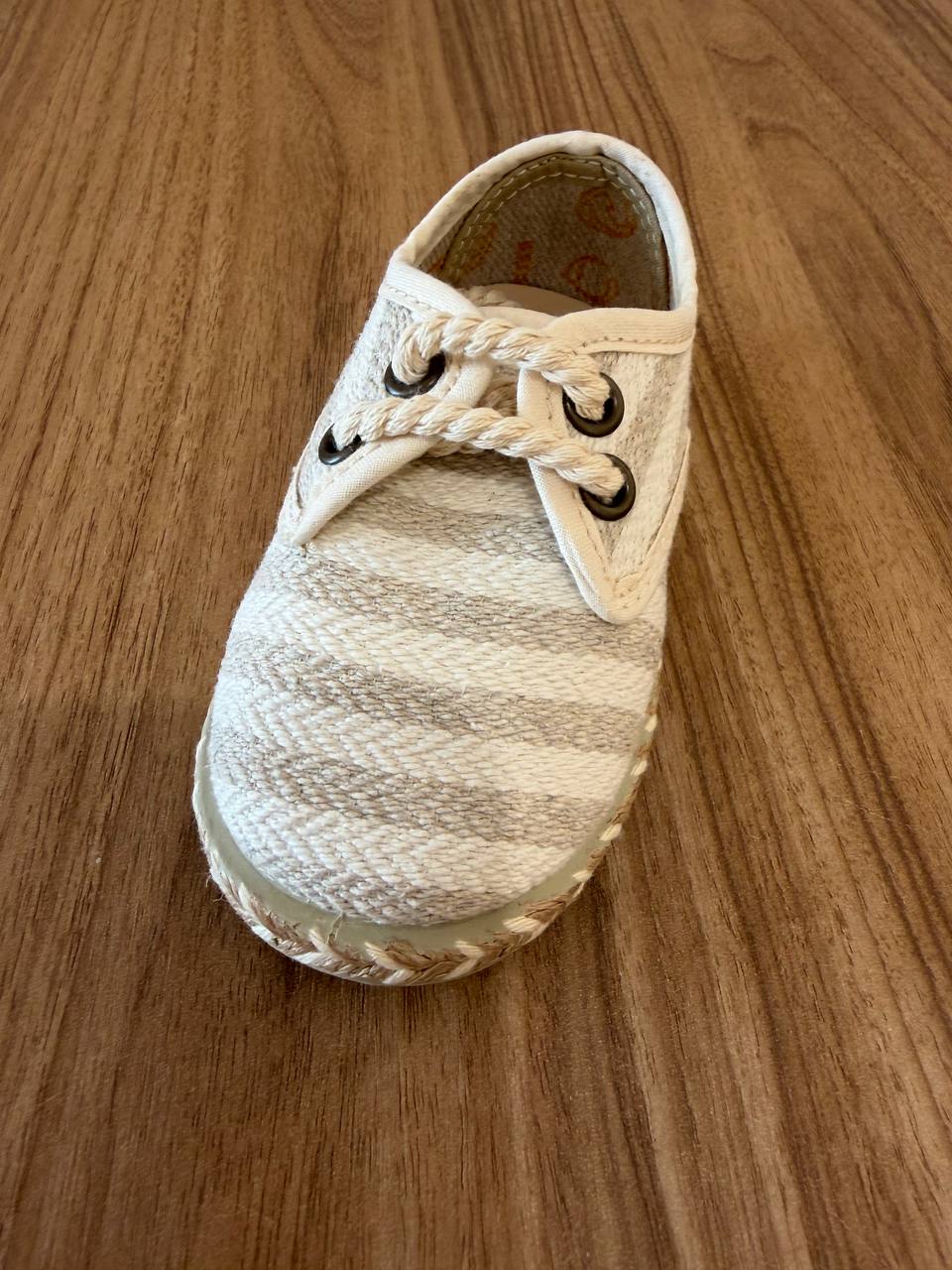 Scarpa BEIGE ESPADRILLAS PUCHITOS