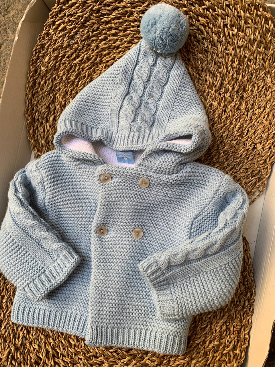 Cappottino TRECCIA POM PON azzurro SARDON