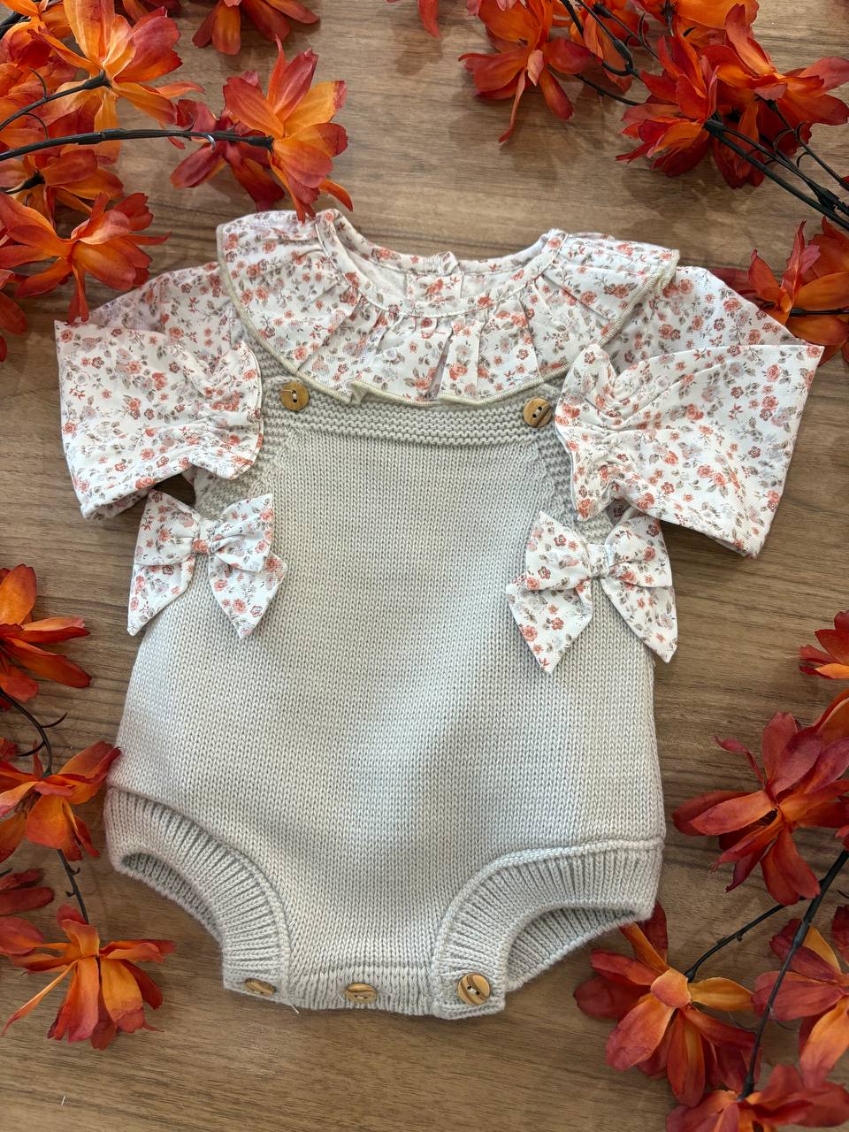 SALOPETTE FIORI E FIOCCHETTI BEIGE BABY FASHION