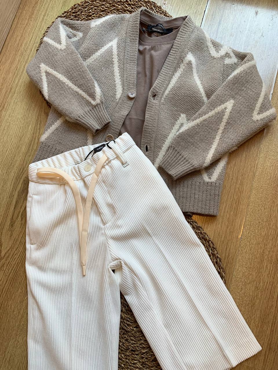 Completo BEIGE I'M BRIAN