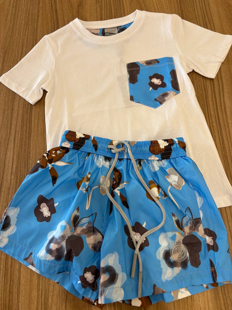 Costume e T-SHIRT AZZURRO ISLAND COCO