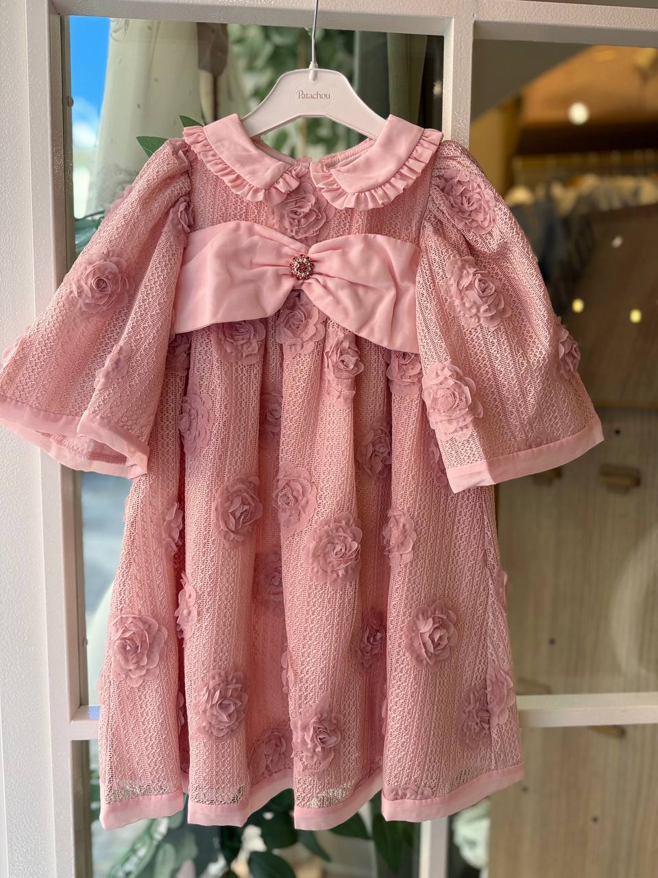 Abito Elegante Rosa Cipria con Fiori e Maxi Fiocco Patachou