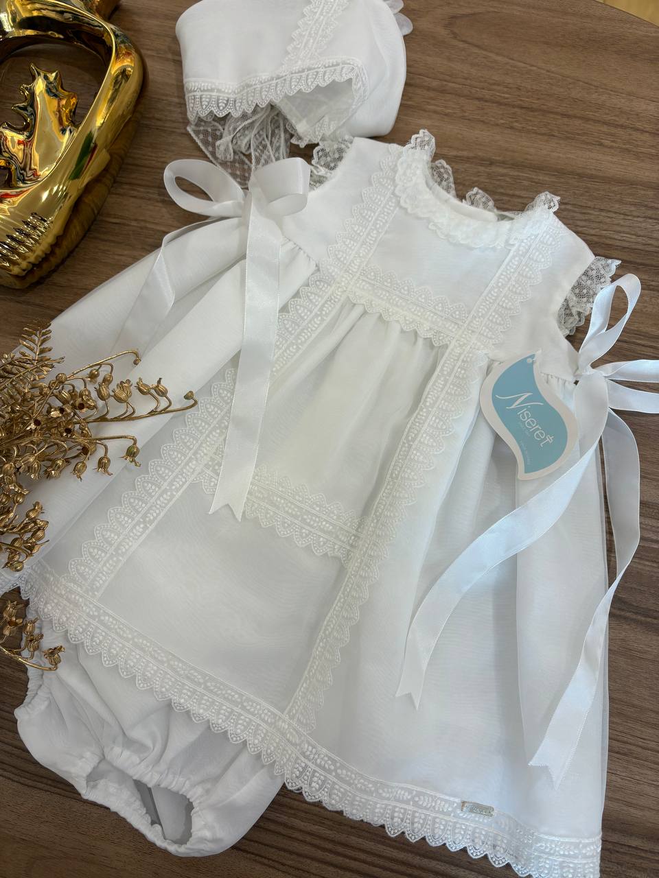 Abito Battesimale bianco CON RICAMI NISERET