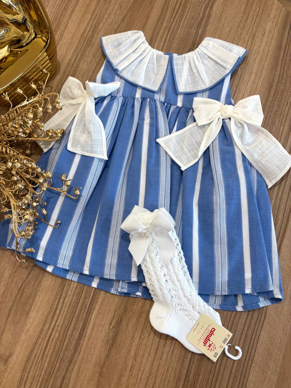 Abitino BLU E BIANCO CON FIOCCHI DEL SUR