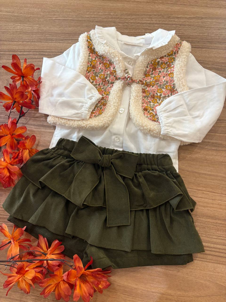 Completo floreale