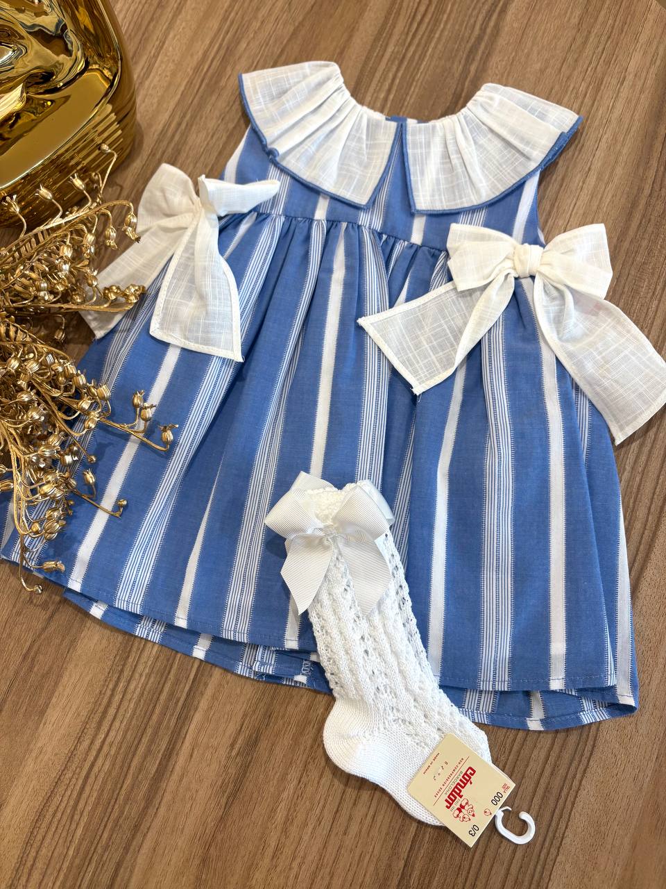 Abitino BLU E BIANCO CON FIOCCHI DEL SUR