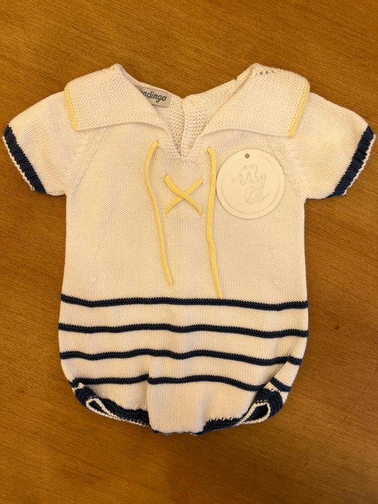 Pagliaccetto in filo per neonato